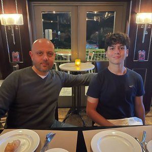 Meet your Posher, Wael